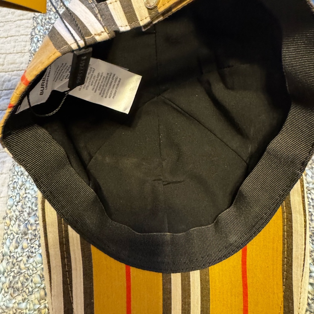 Burberry Striped Cap in Brown, Black, and White - Picture 4 of 6